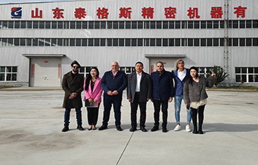 AI高通量數(shù)粒機(jī)器人